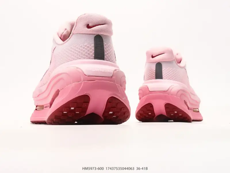 Nike VOMERO PREMIUM 耐克 舒适减震防滑 低帮跑步鞋 全掌ReactX泡绵 HM5973-600 #17437535044063
