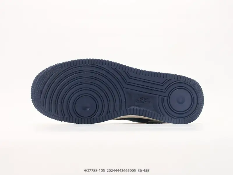 ナイキ スポーツシューズ レトロ クッション 厚底 HO7788-105 #20244443665005