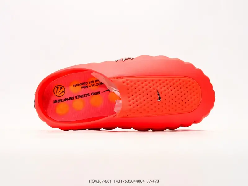 Nike Mind 001 Recovery Slide 耐克 舒适柔软包头拖鞋 黑科技产物 作为耐克首款结合神经科学研发的鞋款 它最大的 HQ4307-601 #14317635044004