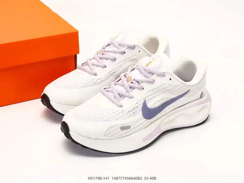 Nike Journey Run 耐克 轻便透气 缓震舒适 运动跑步鞋 使用了新型的缓震材料 脚感偏韧 HV1798-141 #14877745664082