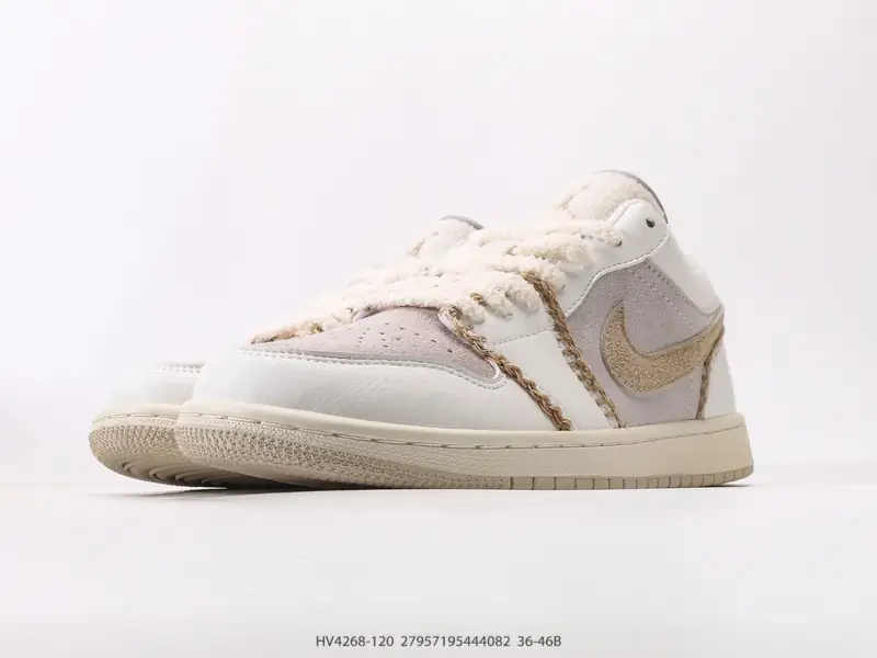 Nike Scarpe da basket Retro Classico Basso HV4268-120 #27957195444082