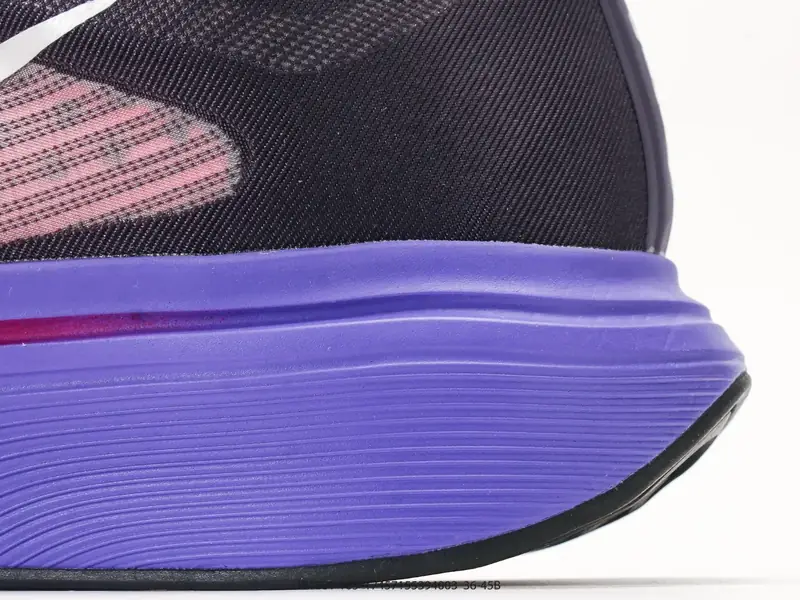 Nike Laufschuhe Atmungsaktiv IB1881-105 #17457155394003