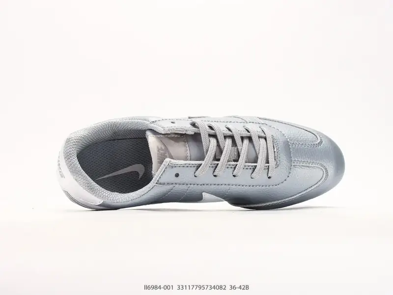 Nike Sepatu Board Low Top Nyaman II6984-001 #33117795734082