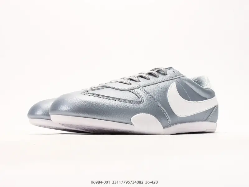 Nike Sepatu Board Low Top Nyaman II6984-001 #33117795734082