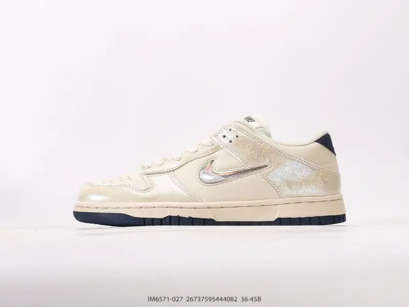 Nike Scarpe sportive Retro Basso Cuscino d'aria IM6571-027 #26737595444082