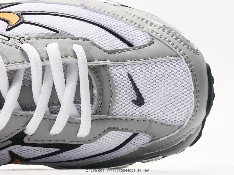 Nike Chaussures de sport Collaboration Basse Coussin d'air IQ4296-004 #17477735044023
