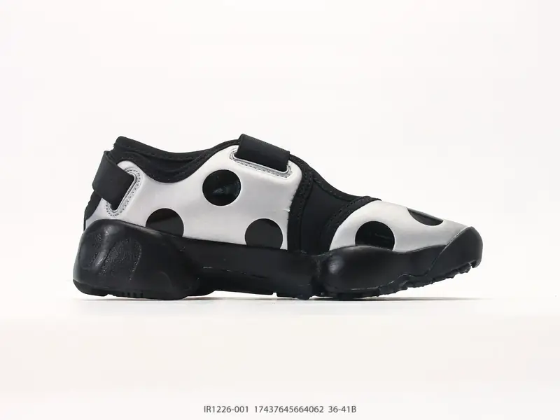Wmns Nike Air Rift 耐克 忍者系列运动鞋 #将芭蕾平底鞋的优雅与独特的分趾 IR1226-001 #17437645664062