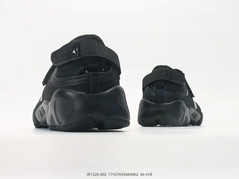 Wmns Nike Air Rift 耐克 忍者系列运动鞋 #将芭蕾平底鞋的优雅与独特的分趾 IR1226-002 #17437645664062