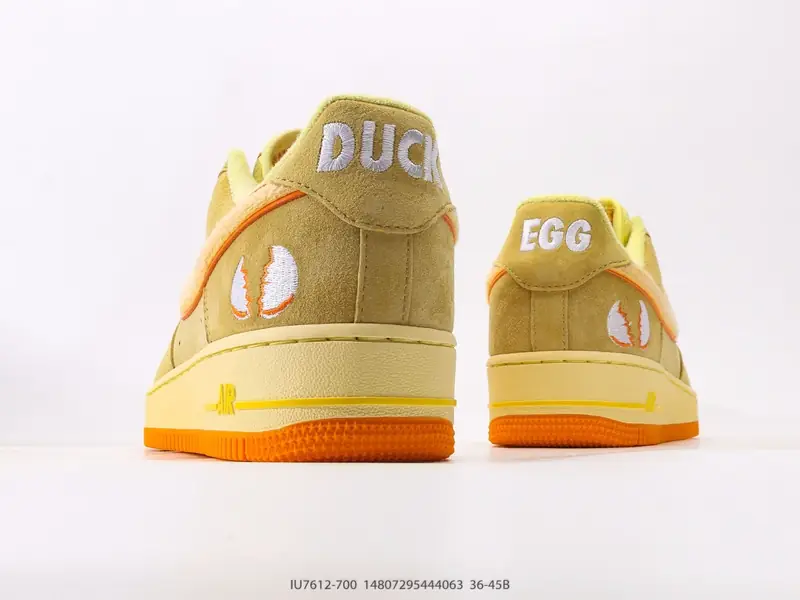 耐克Nike Air Force 1 Low 空军一号低帮百搭休闲运动板鞋 柔软、弹性十足的缓震性能和出色的 IU7612-700 #14807295444063
