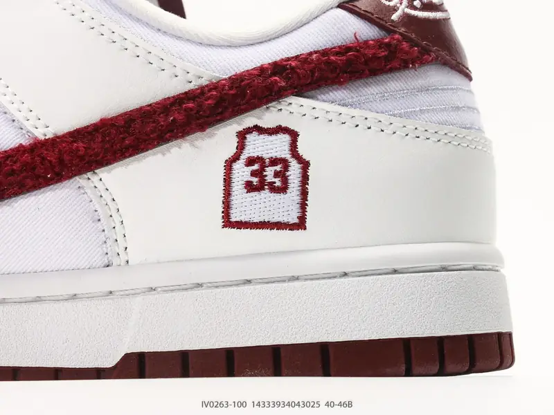 耐克 Nike Dunk Low Retro ‘DIY高端定制’ 低帮休闲运动板鞋 原装头层材料 用料绝不含糊 独家版型蒸餾加工帶來的是更好的视觉和脚感体验 清洁度 电绣 IV0263-100 #14333934043025