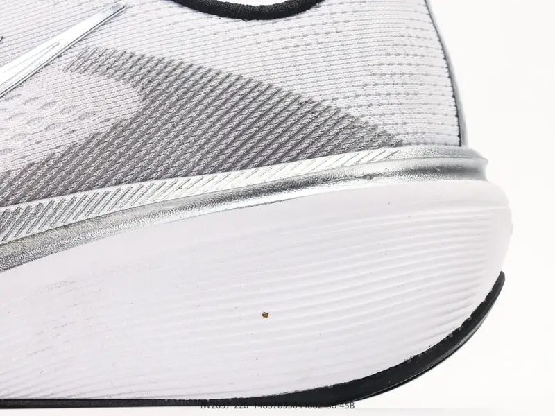 耐克 Nike Air Zoom Pegasus 42代 耐磨防滑运动跑步鞋 高端零售专供 内置Zoom气垫 鞋盒 IW2037-220 #14837835044062