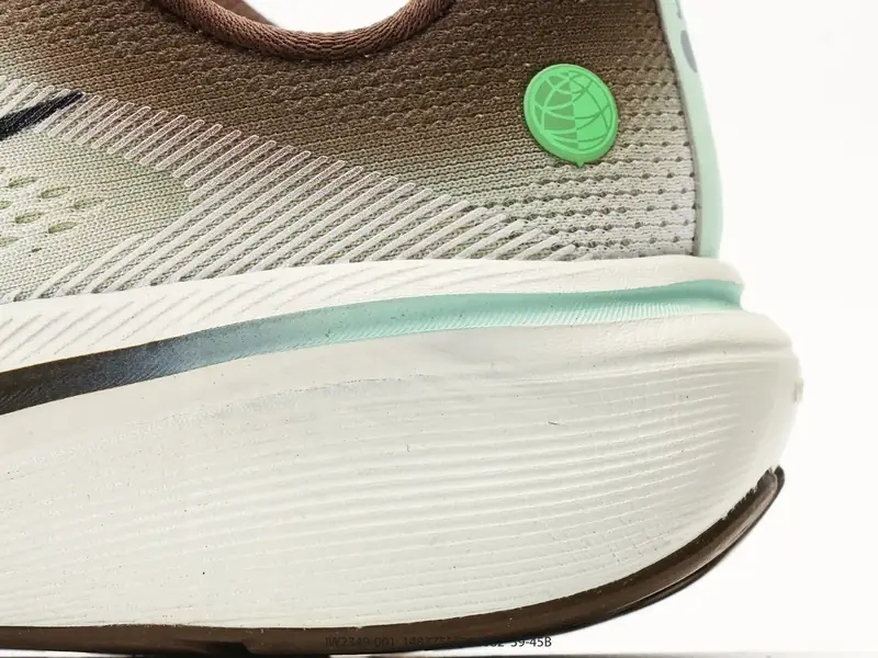 Nike Chaussures de running Respirant IW2349-001 #14837555394082