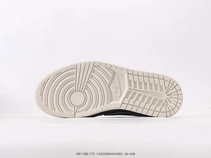 Nike Basketballschuhe Retro Klassisch Niedrig JW1188-173 #14333694443065