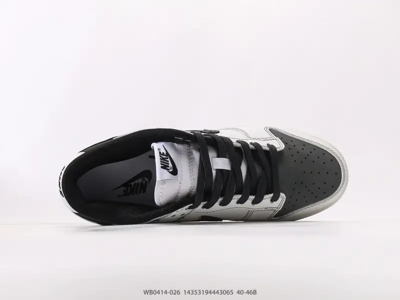 Nike Chaussures de sport Rétro Basse Coussin d'air WB0414-026 #14353194443065