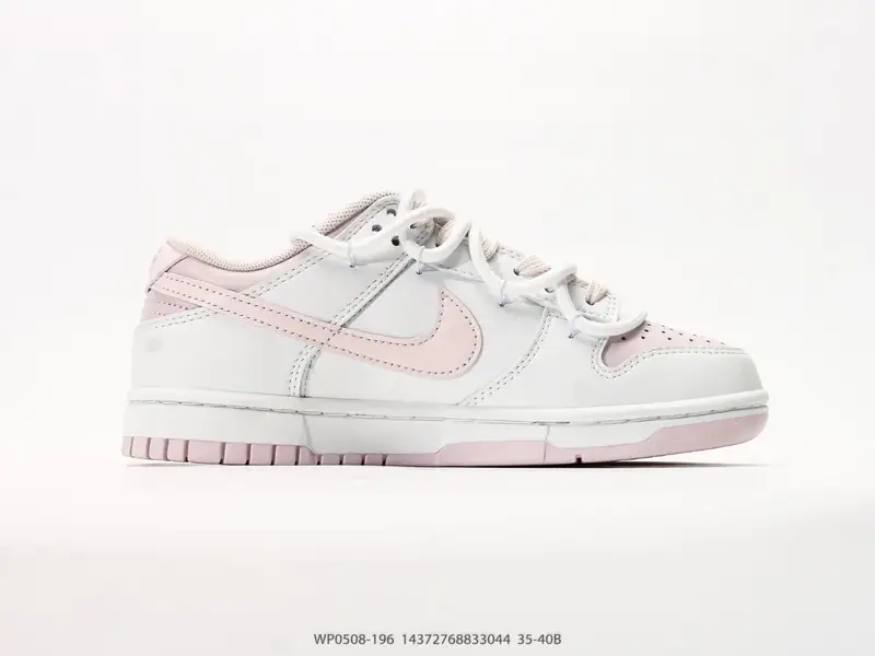 Nike Chaussures de sport Basse WP0508-196 #14372768833044