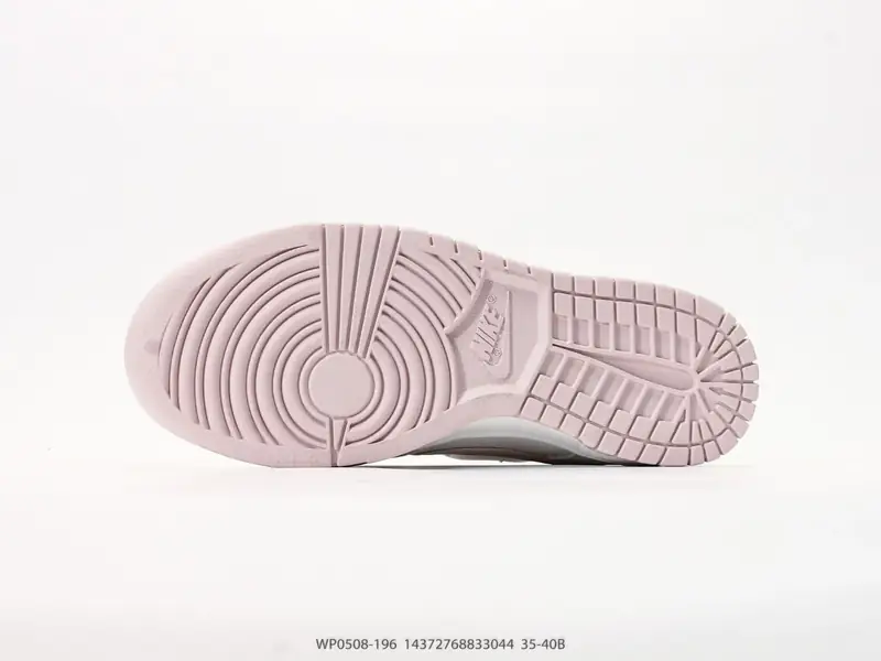 Nike Chaussures de sport Basse WP0508-196 #14372768833044