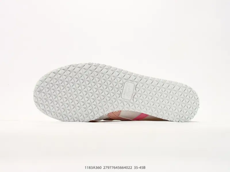 Onitsuka Tiger MEXICO 66 SLIP-ON 百搭单品 定制鬼冢虎 板鞋 MEXICO 66是鬼冢虎旗下最经典的款式，李小龙最喜欢的 1183A360 #27977645664022