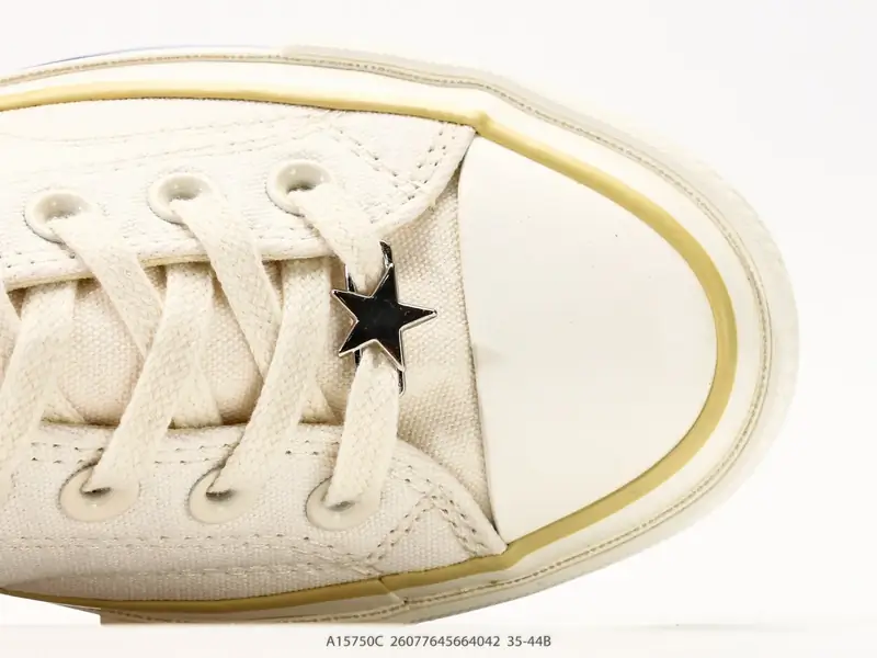 Converse 1970s SEASONAL 日月星辰刺绣，经典的1970s鞋型，米白色 A15750C #26077645664042