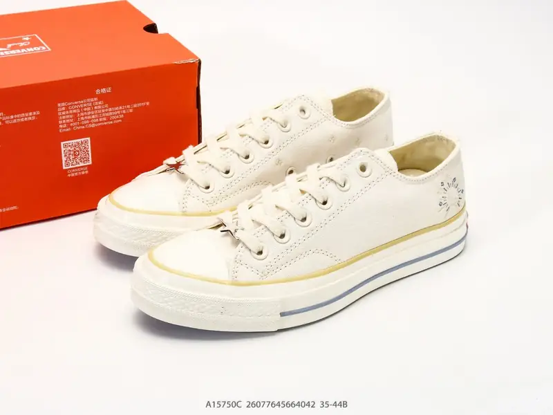 Converse 1970s SEASONAL 日月星辰刺绣，经典的1970s鞋型，米白色 A15750C #26077645664042
