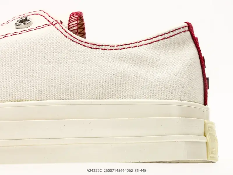 Lainnya Sepatu Board Klasik Edisi Terbatas Low Top A24222C #26007145664062
