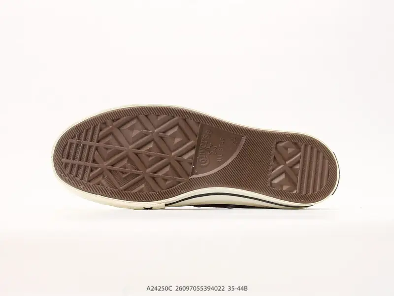 Otros Zapatillas deportivas Clásico Caña Alta A24250C