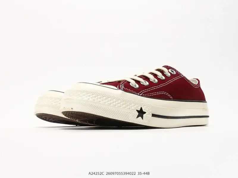Autres Chaussures de sport Classique Basse A24252C