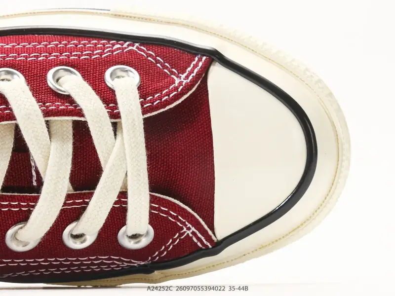 Autres Chaussures de sport Classique Basse A24252C