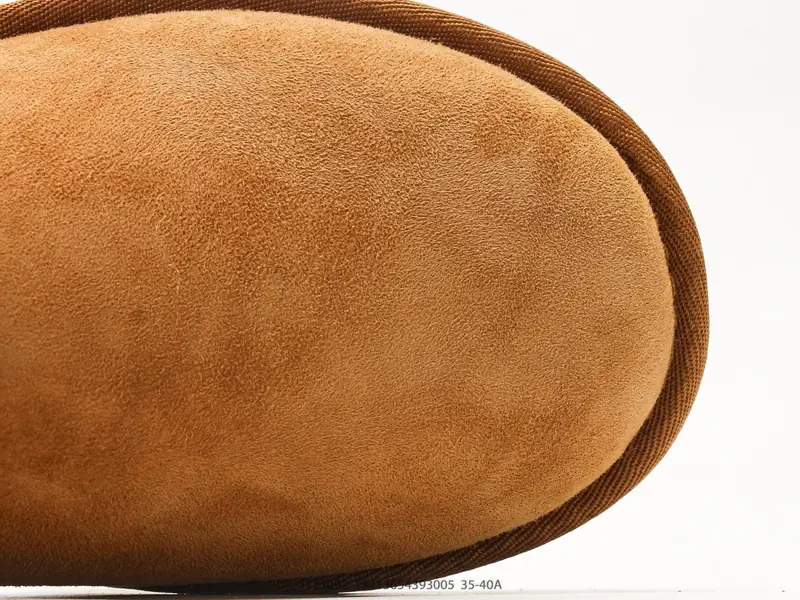 UGG Chaussures de sport Semelle épaisse 1135092