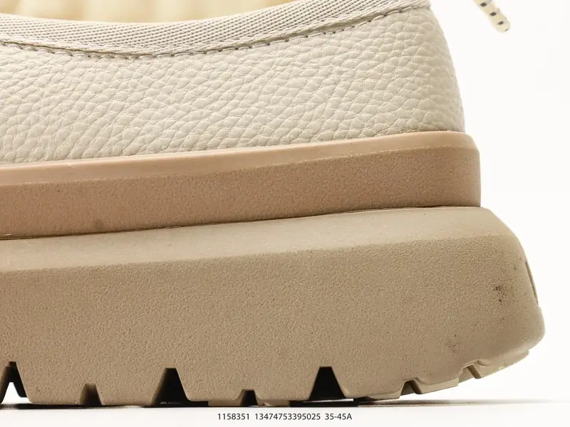 UGG Scarpe sportive Impermeabile Versatile Classico 1158351 #13474753395025